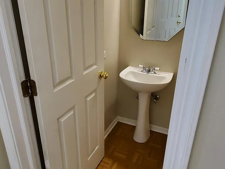 1522 Meadowsedge Ln — Photo 17