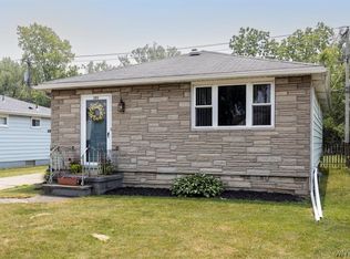 101 Freda Ave, Cheektowaga, NY 14225