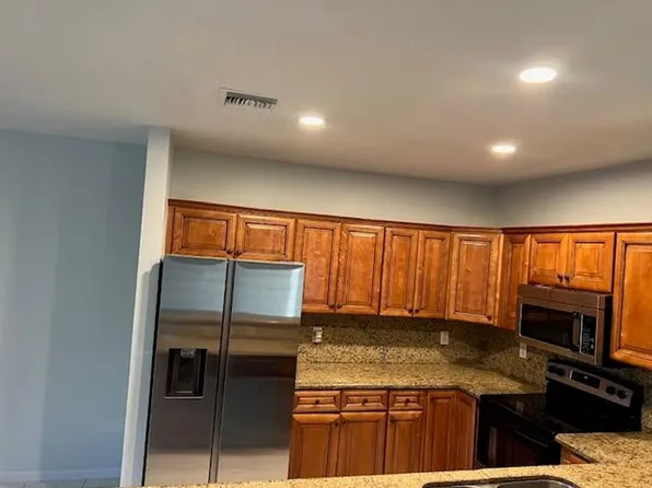 140 Baldwin Blvd, Greenacres, FL 33463