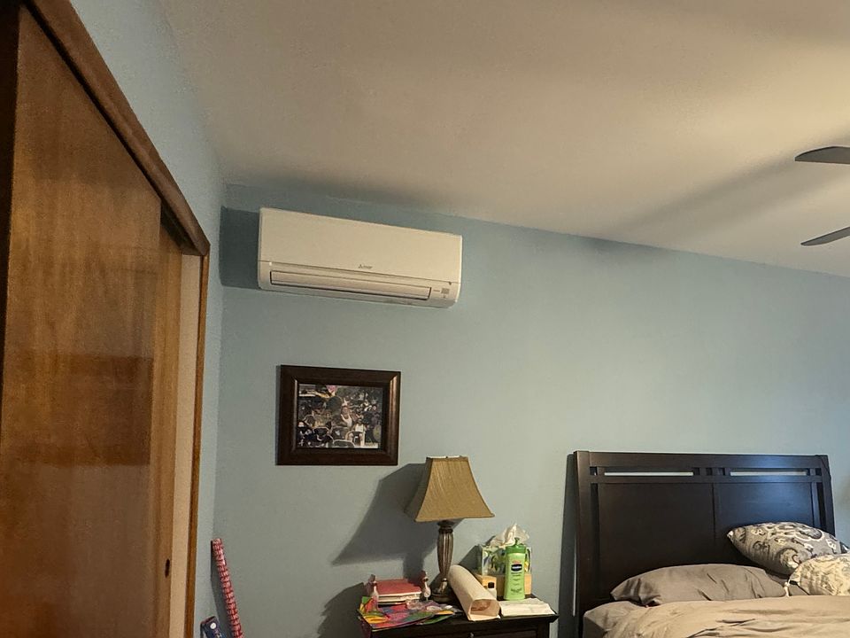 1st image of 476 Vineland Ave Floor 2