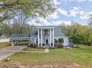103 Pharr Ave, Selmer, TN 38375