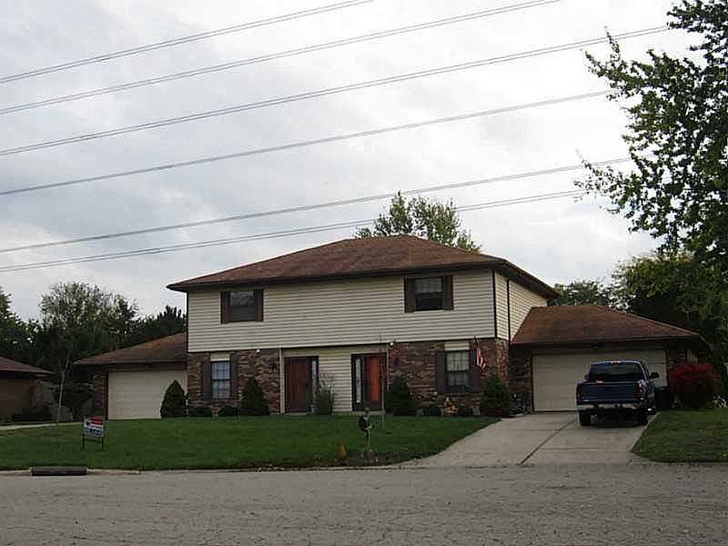 1st image of 130-132 Maxwell Ct