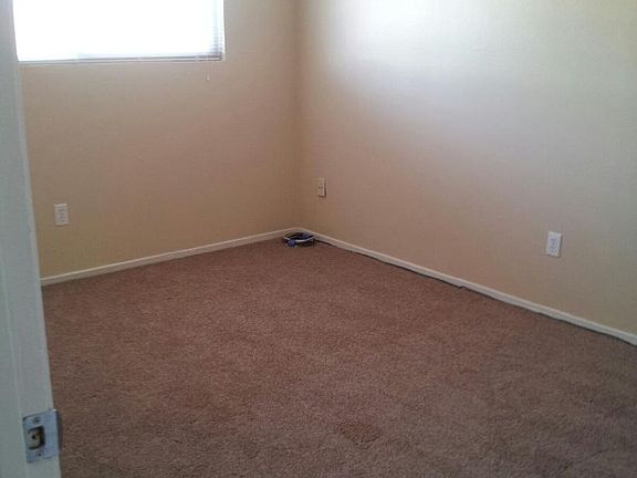 LG BED W/ NEW CARPET