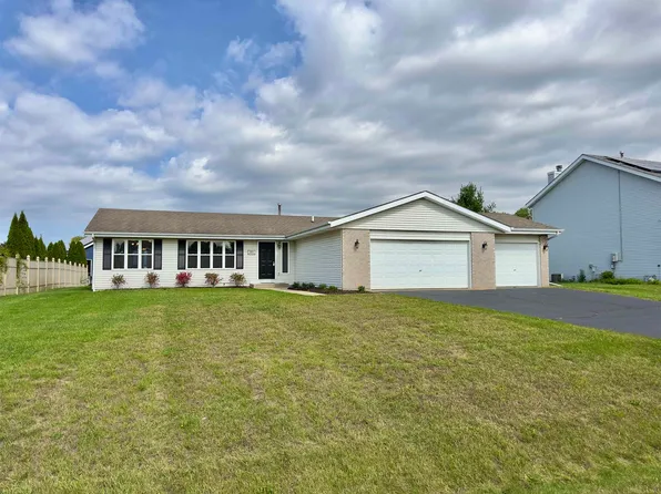 503 Merilot Dr, Roscoe, IL 61073