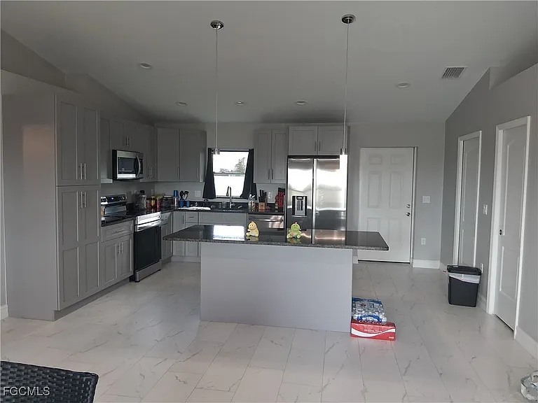 9035 W Crow Cir — Photo 5