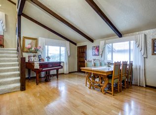 3050 Stratford Ave, Redding, CA 96001