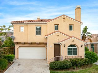 15 Calle Cataluna, Camarillo, CA 93012