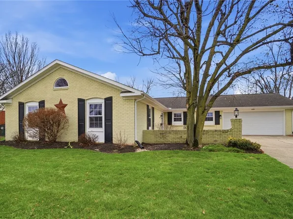 608 W Washington St, New Carlisle, OH 45344