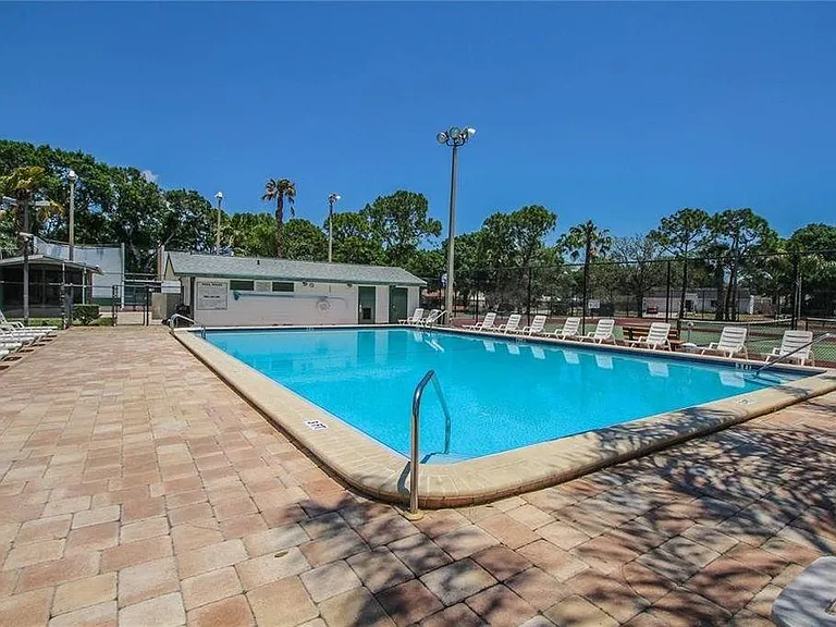 140 Hunter Lake Dr #G — Photo 15