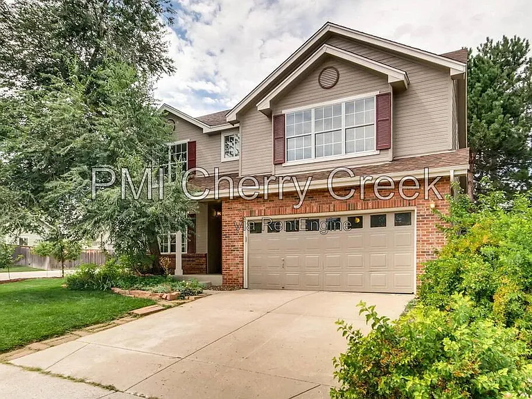 9800 Foxhill Cir — Photo 1