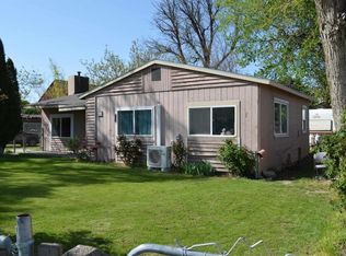 1100 Chris Ave, Benton City, WA 99320