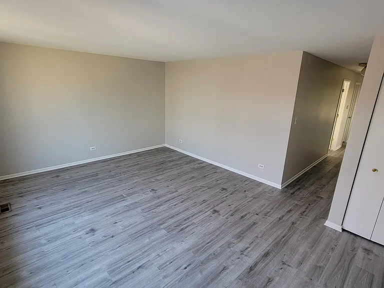16724 Hillside Pl #1 — Photo 9