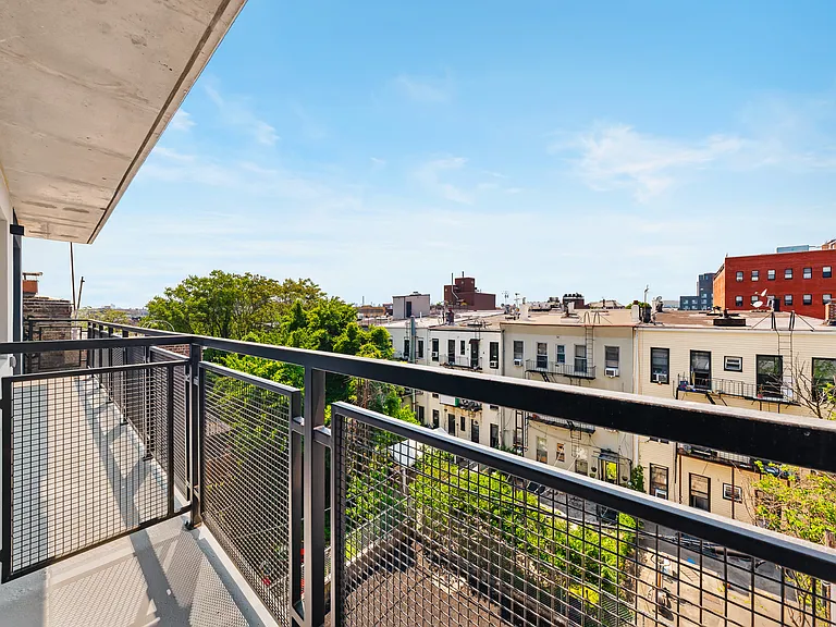 343 Himrod St #231 — Photo 7