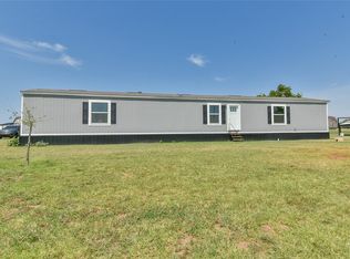 9901 N Gregory Rd, Yukon, OK 73099