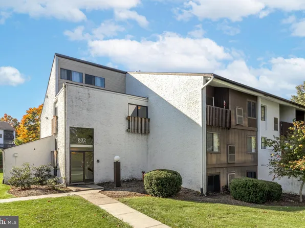 802 Stratford Dr APT 14, State College, PA 16801