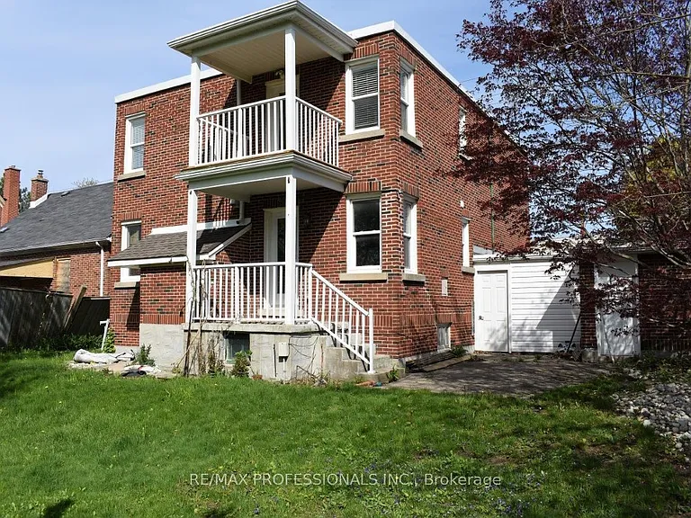 119 Erb St E #A — Photo 12