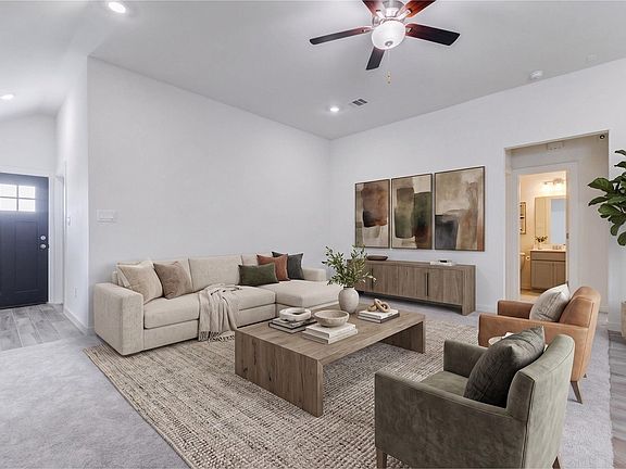 3rd image of 6467 Escondido Dr