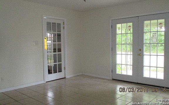 4th image of 7426 Lancewood Dr