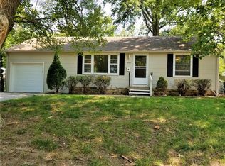 5427 Flint St, Shawnee, KS 66203