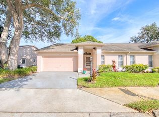 1755 Highland Club Ct, Palm Harbor, FL 34684