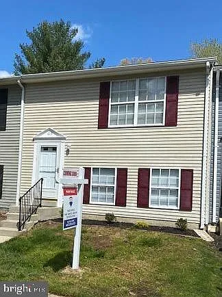 1013 Red Lion Ct photo 1