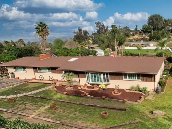 1918 Grove Rd, El Cajon, CA 92020