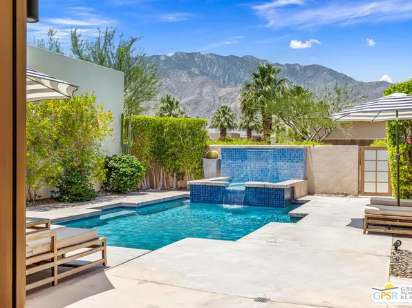 2684 Isabella Way, Palm Springs, CA 92262