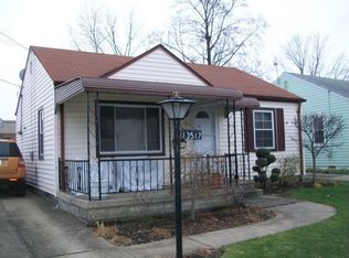 13517 Thornhope Rd, Cleveland, OH 44135