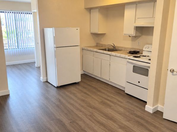 2125 North Ave APT 29