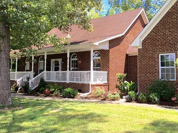 2nd image of 2721 Indian Creek Ct