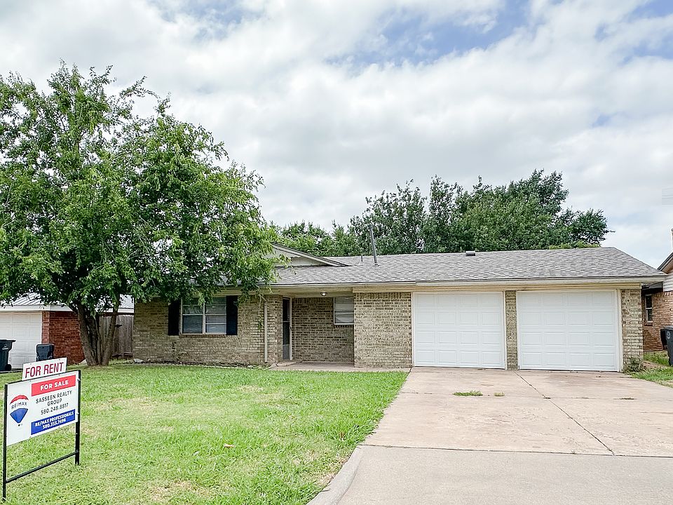 1st image of 611 SE Mieling Dr