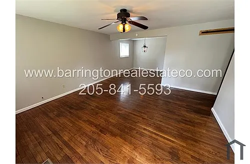 2856 Valleyview Cir Photo 1