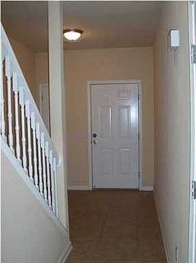 2nd image of 142 Iron Horse Dr E