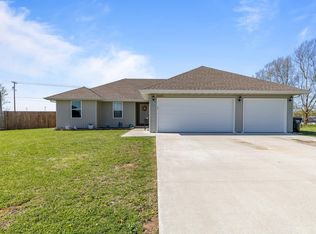 589 Hudson Ave, Republic, MO 65738