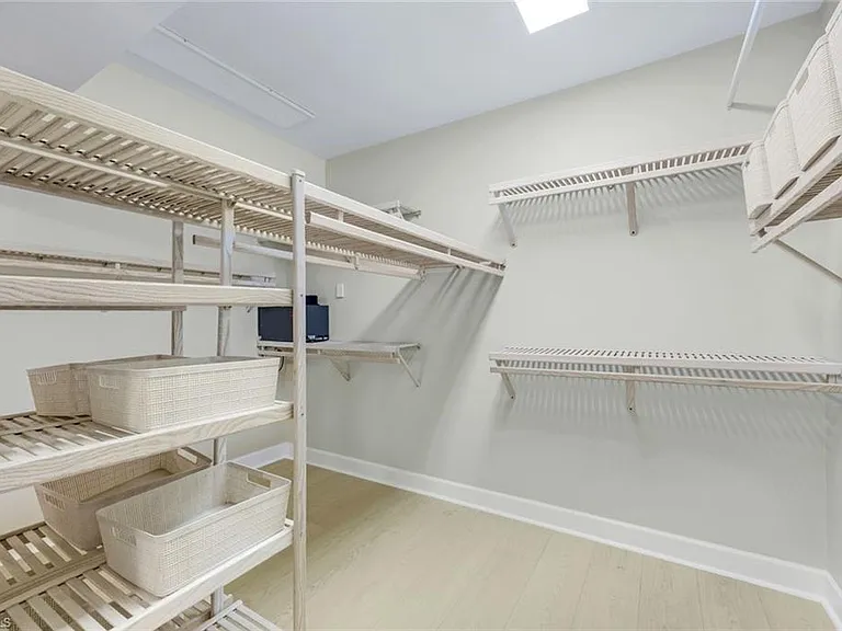 8720 Bay Colony Dr #404 — Photo 15