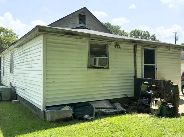 915 Seaboard St, Goldsboro, NC 27530