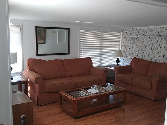3rd image of 2005 Orange Dr