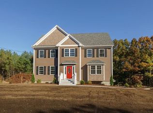 13 Rhode Island Rd, Wilmington, MA 01887