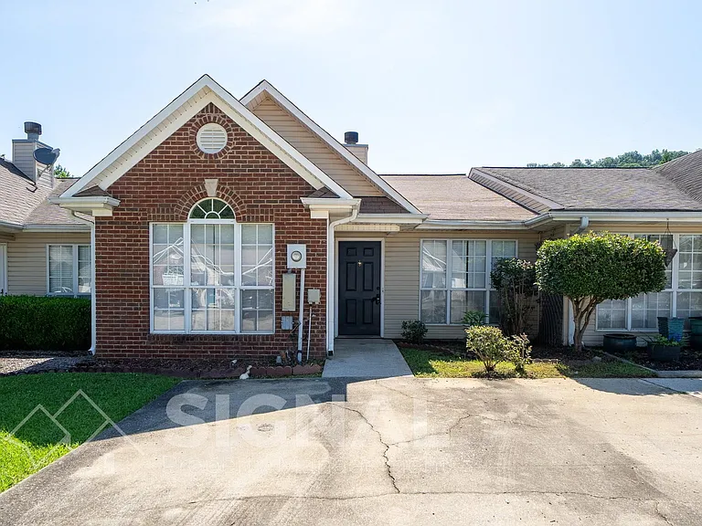 2036 Chandalar Ct — Photo 1