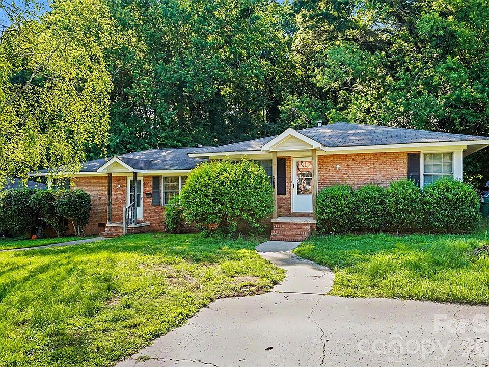 1st image of 4809 Malibu Dr