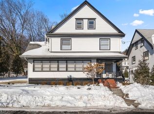 4 Francis Pl #2, Montclair, NJ 07042