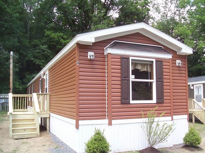 1st image of 25 Carpenter Ln Trlr 4