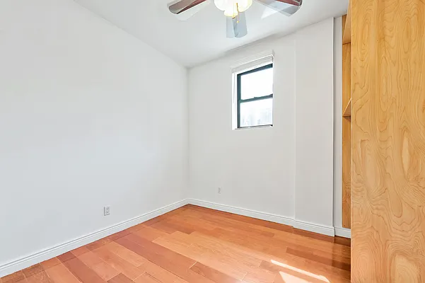 Rented by Aryeh Realty | media 27