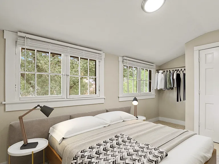 3004 Broadway St #1-3 — Photo 6