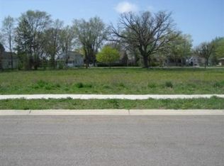 15 Sonoma Ct, Baroda, MI 49101