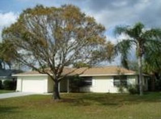 901 NE Zebrina Senda, Jensen Beach, FL 34957