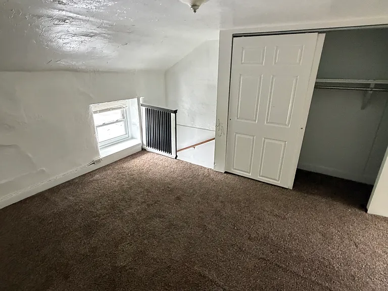 3943 Mary St — Photo 3
