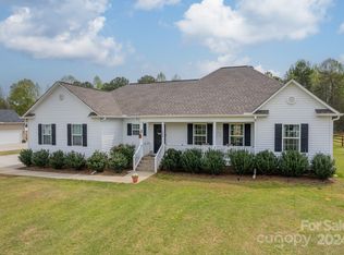 1424 Mathis Rd, Rock Hill, SC 29732