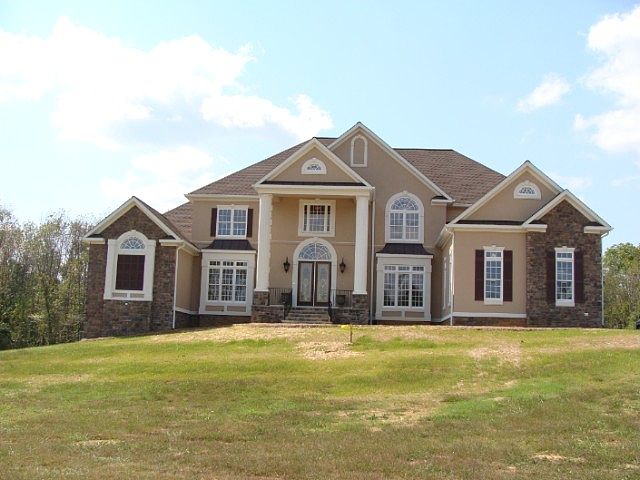 1st image of 7300 Snow Hill Dr