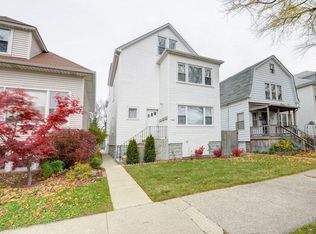 5934 W Eastwood Ave #3, Chicago, IL 60630